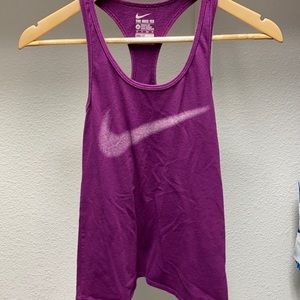 Nike xs top